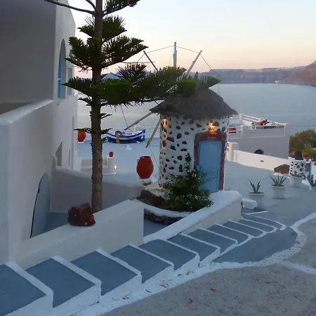 Kokkinos Hotel 3*