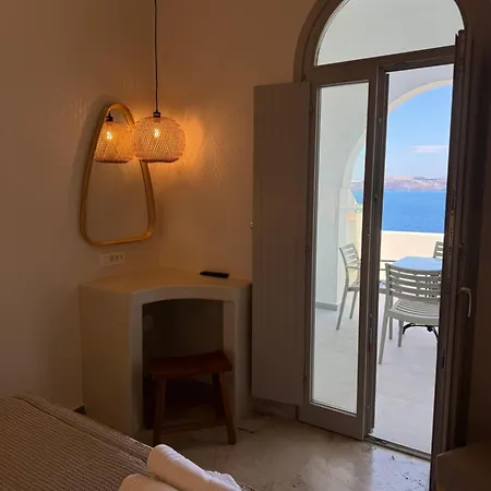 Kokkinos 3* Akrotiri (Santorini)