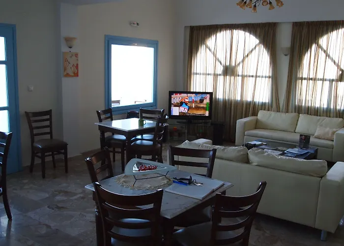 コキノス ヴィラズ 3* Akrotírion