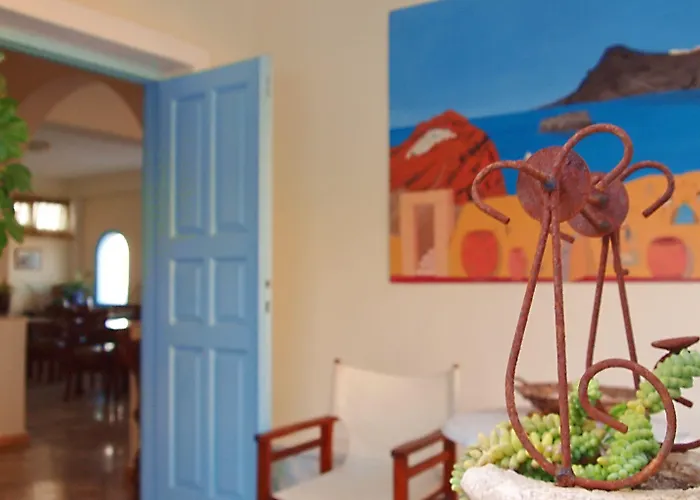 Kokkinos Akrotiri (Santorini)